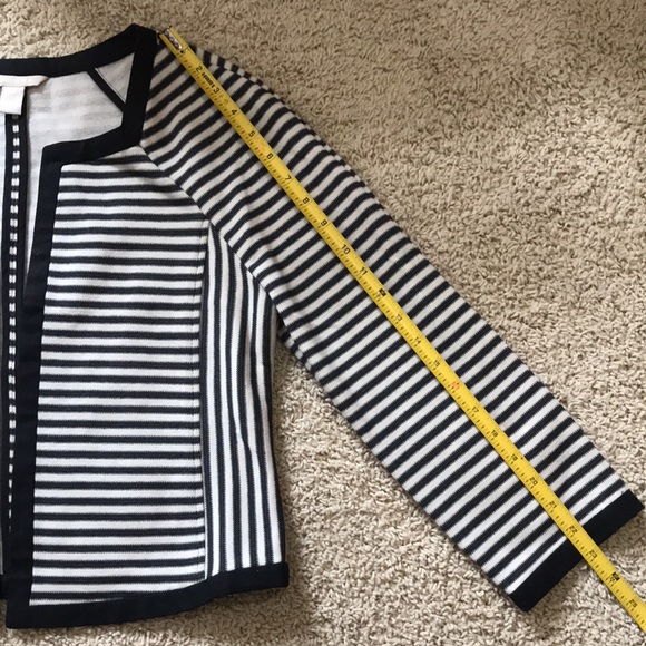 🐬 Banana Republic Striped Knit Blazer - Picture 4 of 13